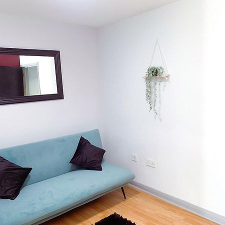 Lovely, Cosy & Central 3 Bed House Near Station Gillingham  Luaran gambar